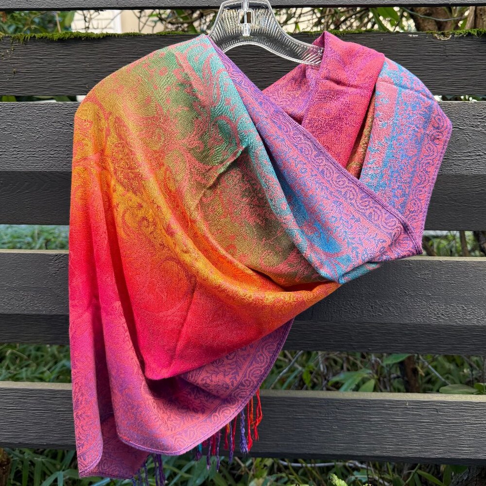 Multicolor Paisley Pashmina Wrap Scarf - Vibrant Gradient